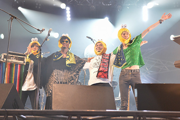 FLASH REPORT | VIVA LA ROCK 2015