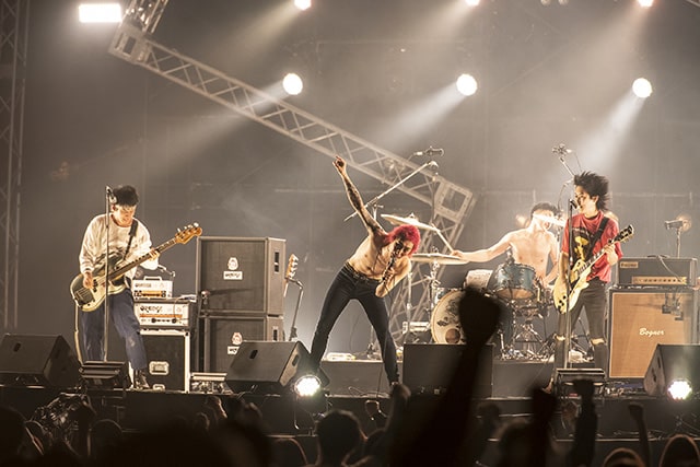PHOTO & REPORT !!!| ハルカミライ VIVA LA ROCK 2021