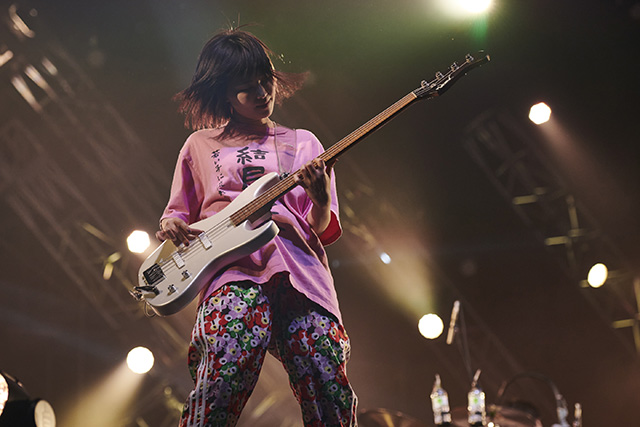 PHOTO & REPORT !!!| ヤバイTシャツ屋さん VIVA LA ROCK 2022