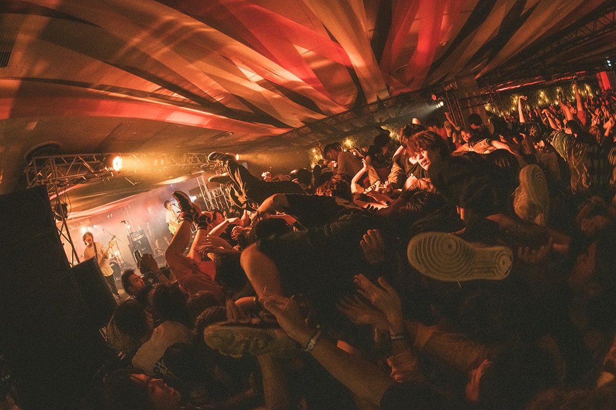 PHOTO & REPORT !!!| 5/6 CAVE STAGE 総括レポート VIVA LA ROCK 2024